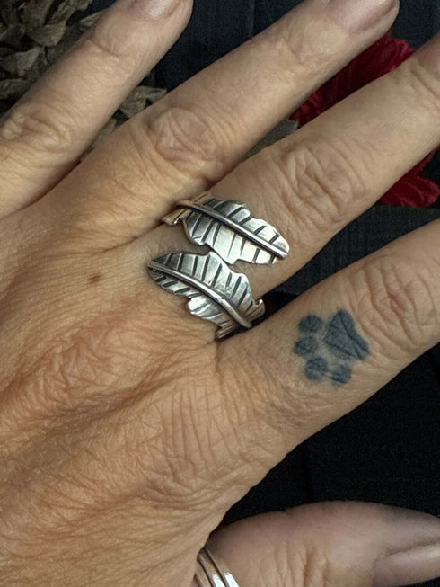 Anillo Pluma